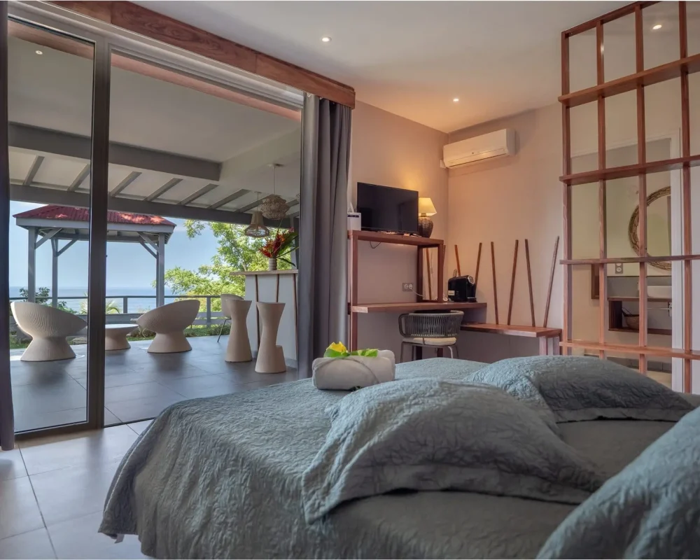 Suite-Vue-Mer-8-scaled